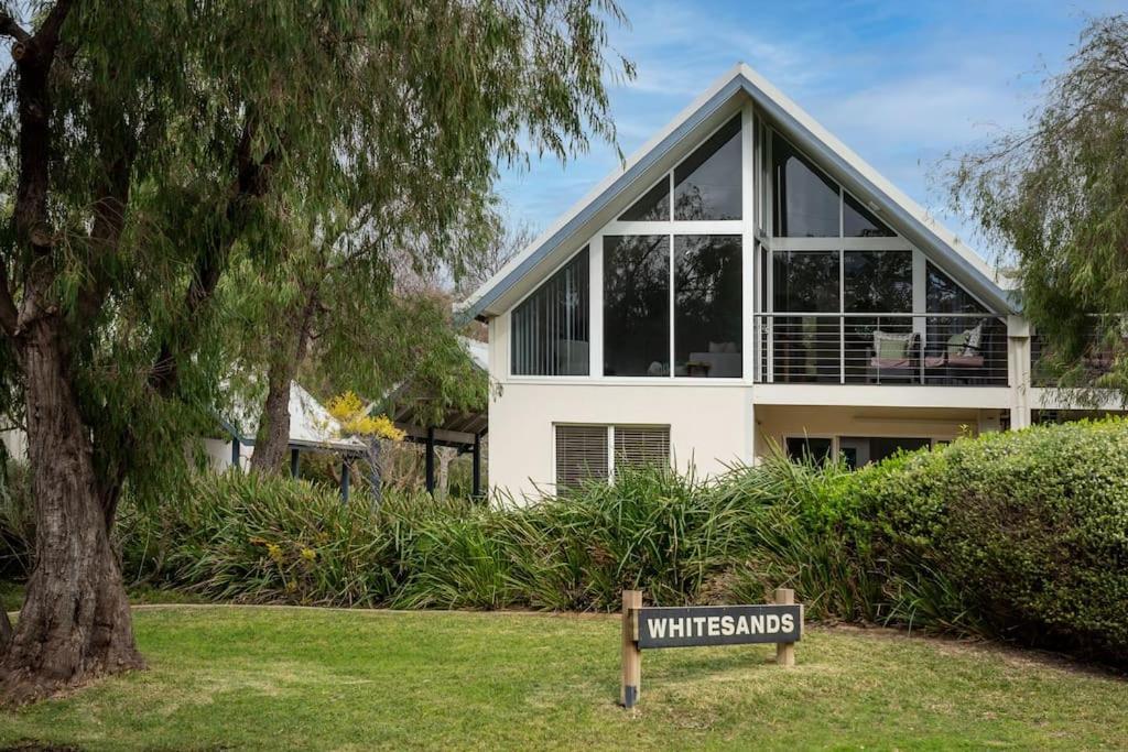 Whitesands Beach Villa I Private Properties Quindalup Exterior foto