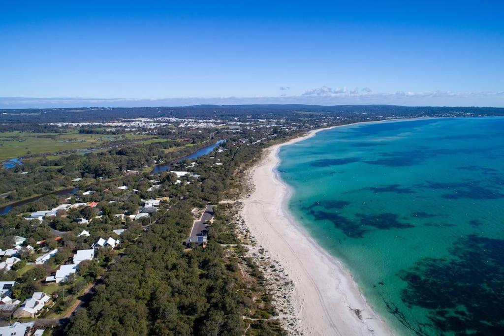 Whitesands Beach Villa I Private Properties Quindalup Exterior foto